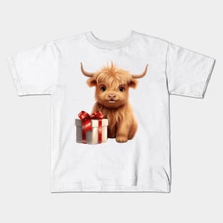 Baby Christmas Highland Cow With Gift Kids T-Shirt